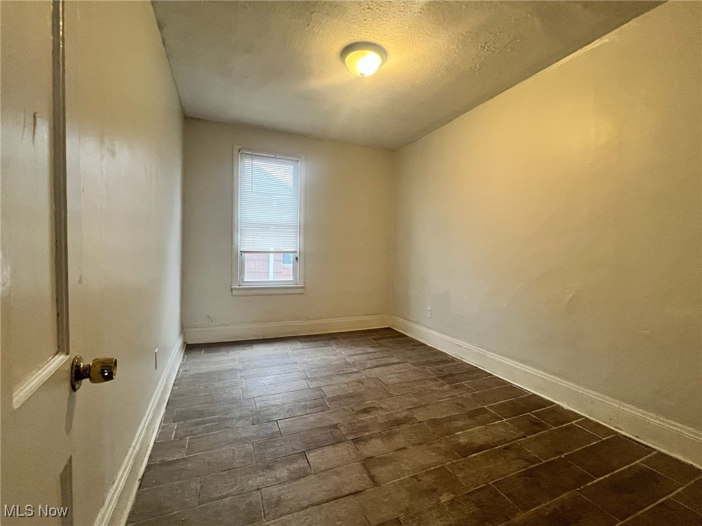 Caroline Beyerles - Residential Lease