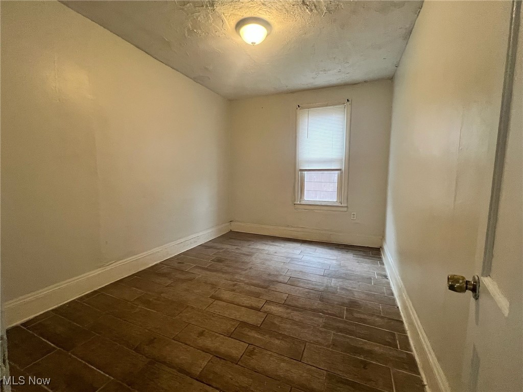 Caroline Beyerles - Residential Lease