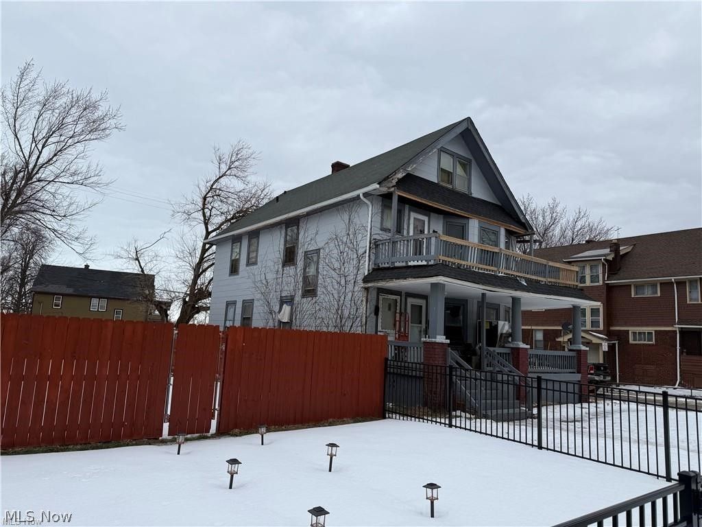 Photo of 14205 Idarose Avenue, Cleveland, OH 44110 (MLS # 5195770)