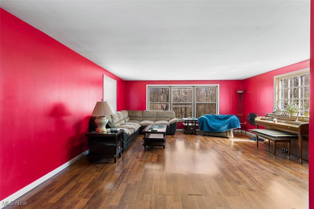 7785 Frank Avenue, North Canton, Ohio image 3