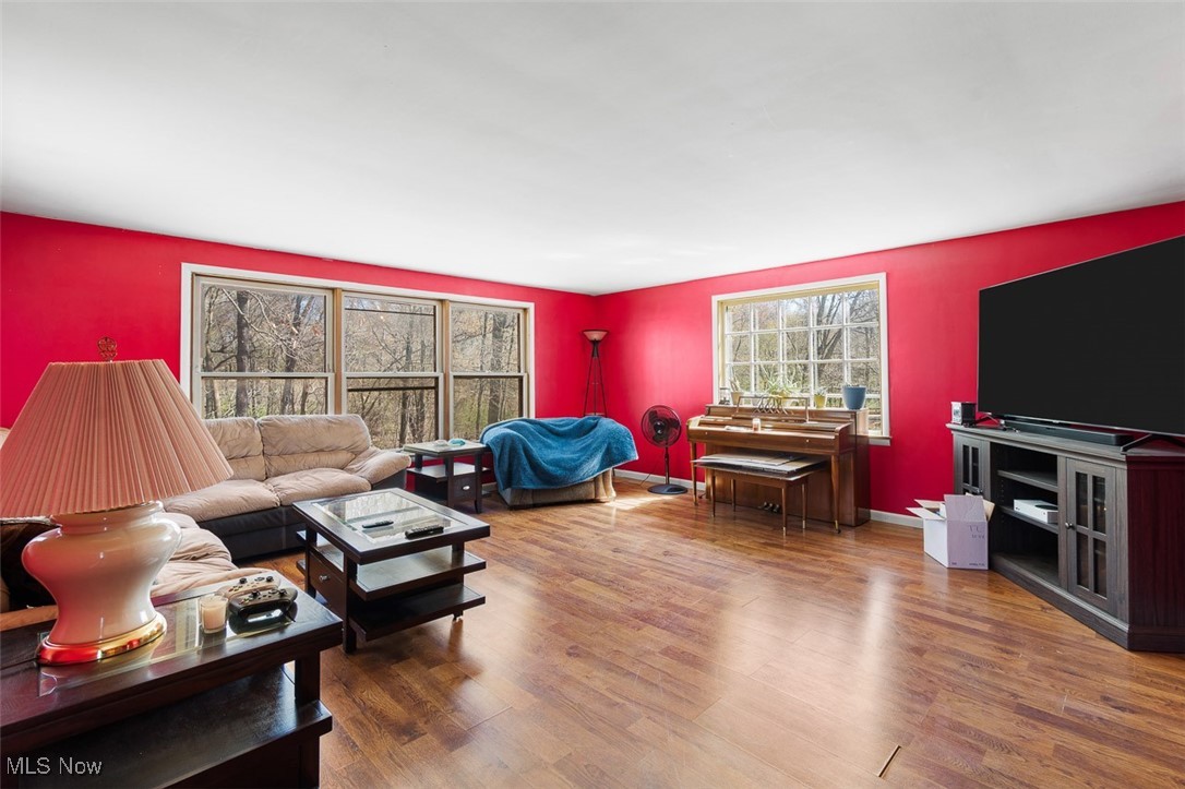 7785 Frank Avenue, North Canton, Ohio image 4