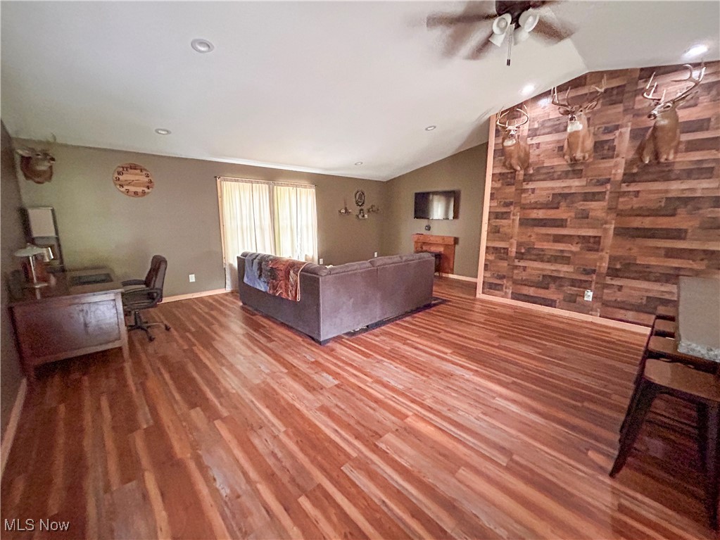 49722 Carmel Achor Road, Rogers, Ohio image 13
