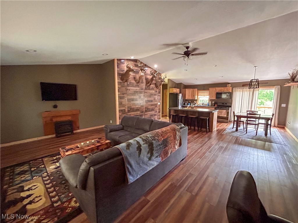 49722 Carmel Achor Road, Rogers, Ohio image 14