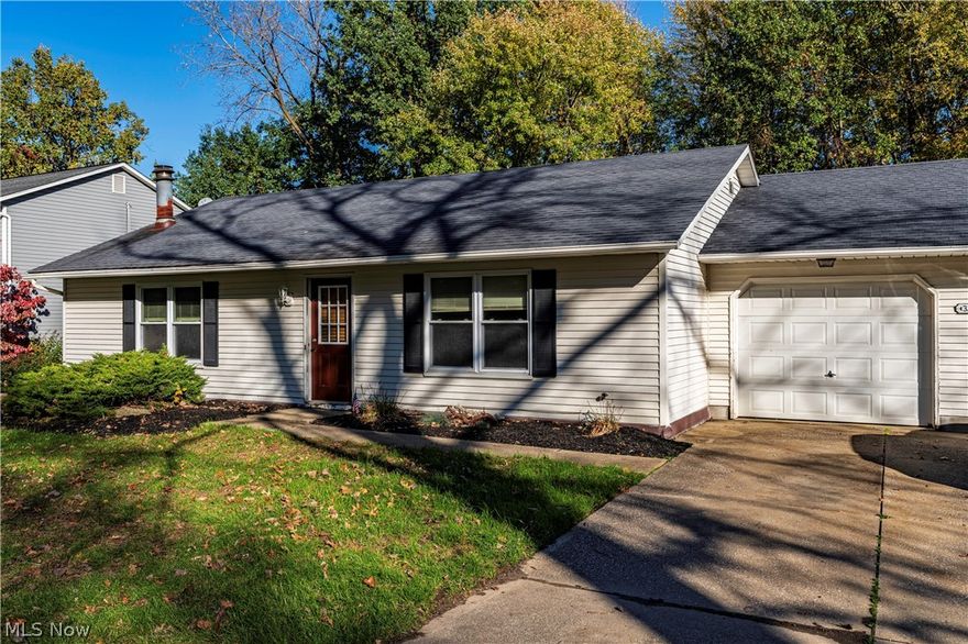 So many options in this home. It could make a great investment for anyone. You could have a nice. monthly income or you can live in one unit and rent the other. What better way to help make your house payment?