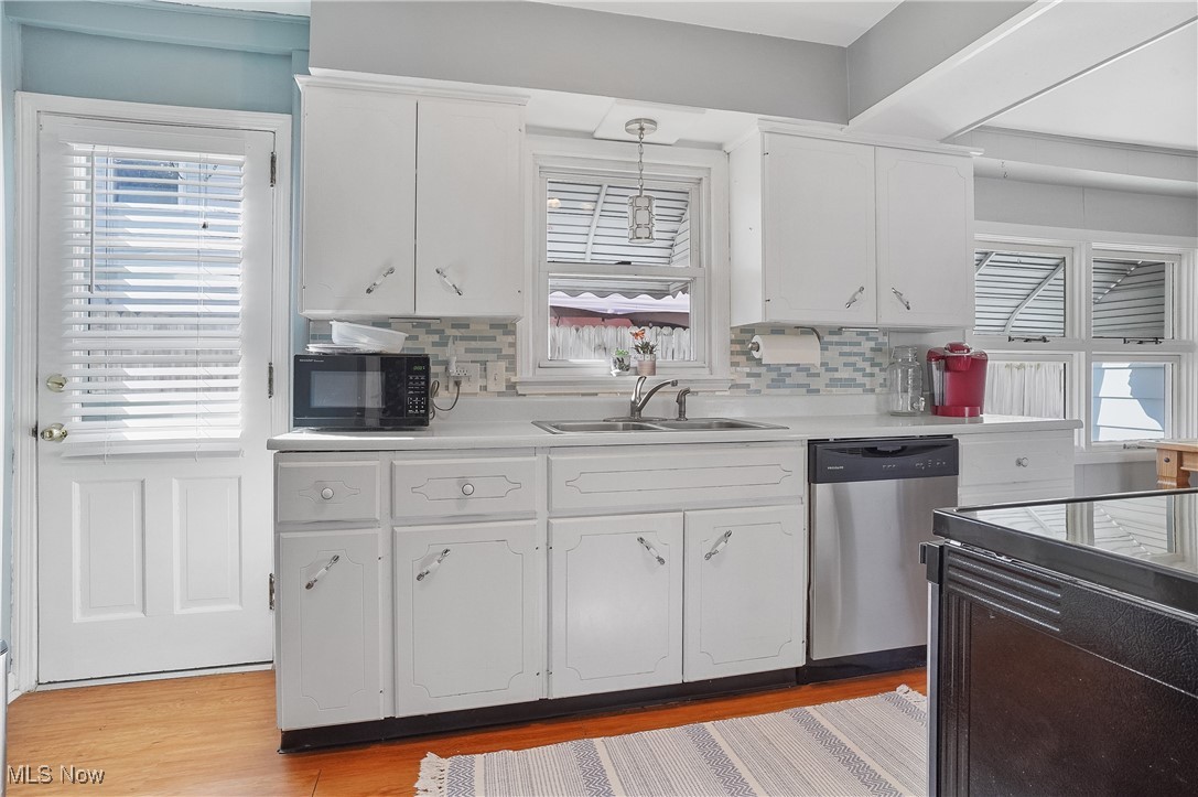 2860 Elmwood Street, Cuyahoga Falls, Ohio image 11