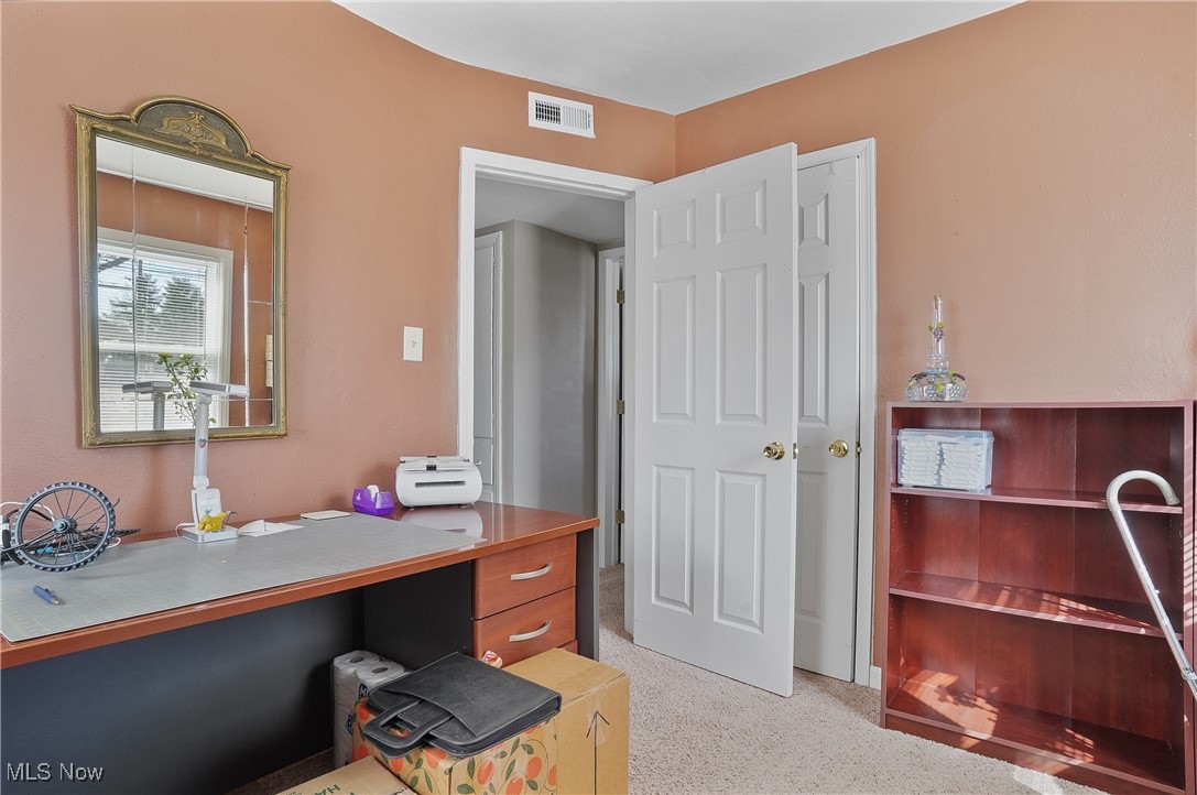 2860 Elmwood Street, Cuyahoga Falls, Ohio image 23