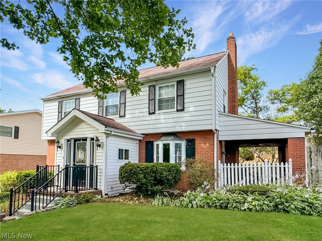 COUNTRY CLUB - Residential