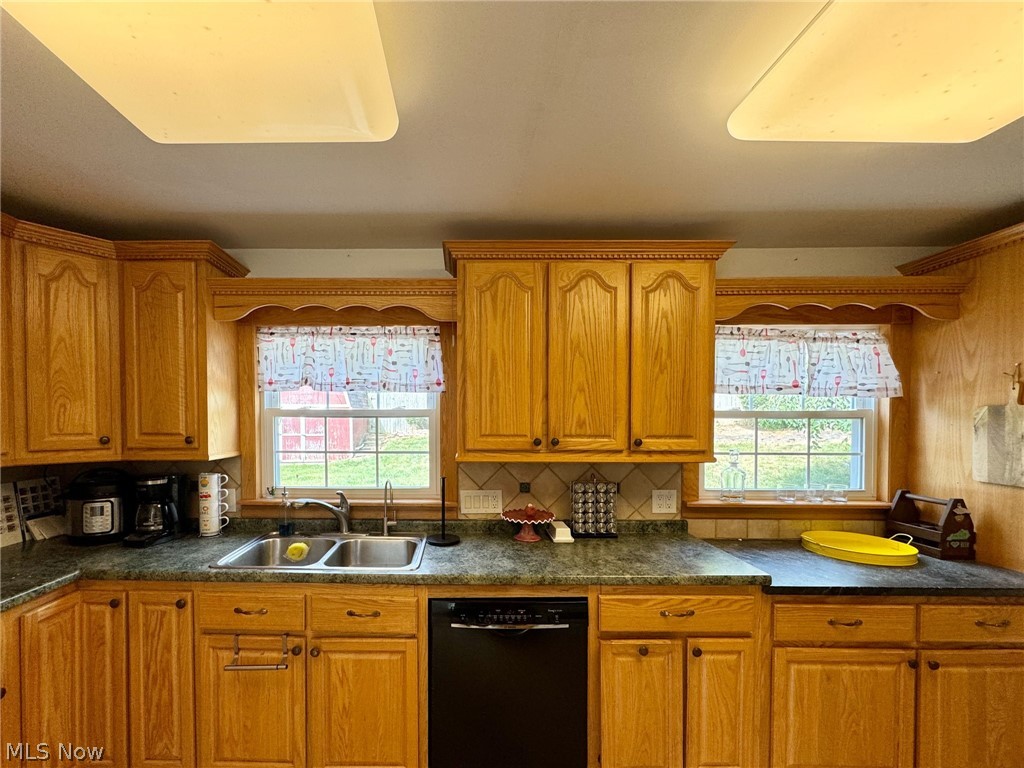 COUNTRY CLUB - Residential