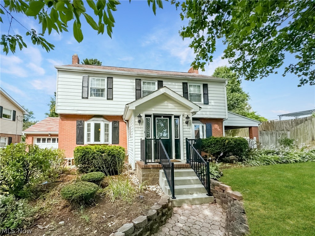 COUNTRY CLUB - Residential