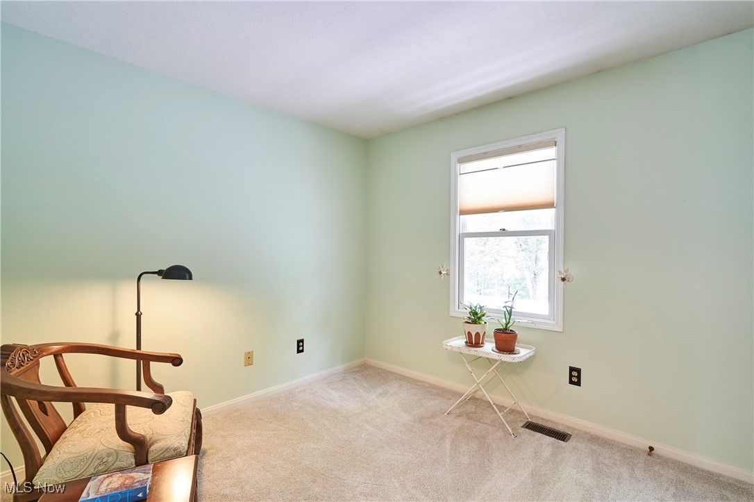 Stow, Ohio 44224, United States, 4 Bedrooms Bedrooms, ,4 BathroomsBathrooms,Residential,Active,210359