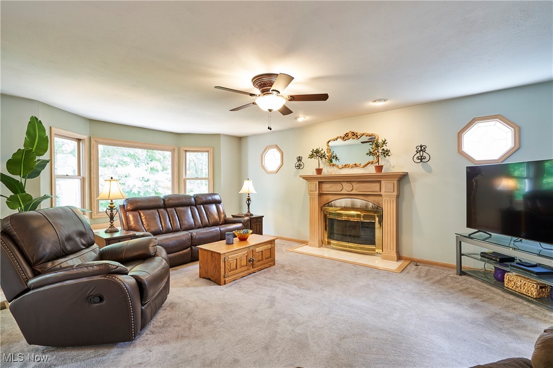 Stow, Ohio 44224, United States, 4 Bedrooms Bedrooms, ,4 BathroomsBathrooms,Residential,Active,210359