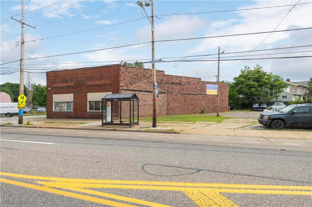 2030 Broadview Road