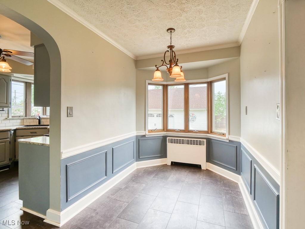 6808 Southington Drive, Parma, Ohio image 12
