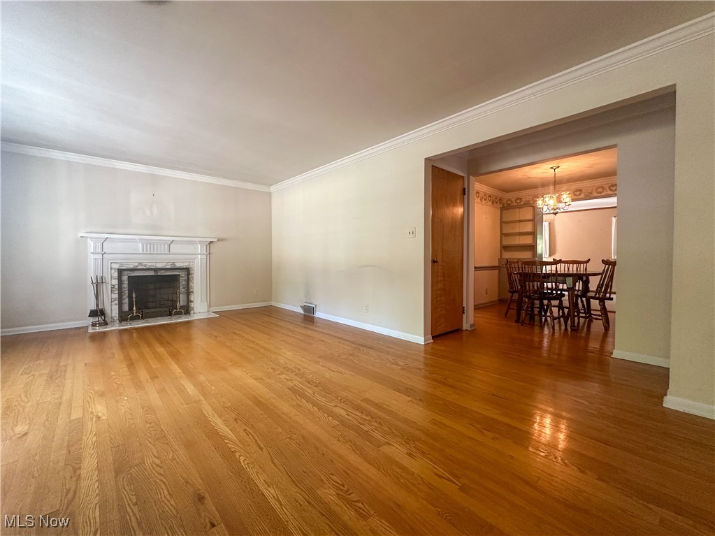 Niles City - Residential