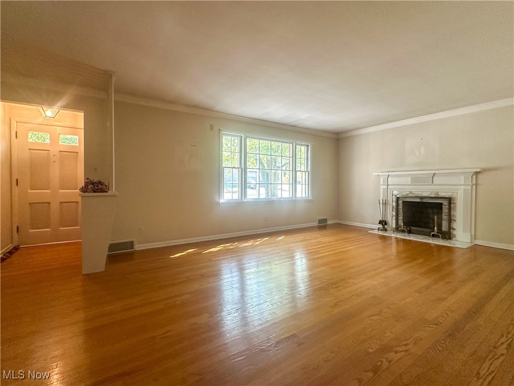 Niles City - Residential