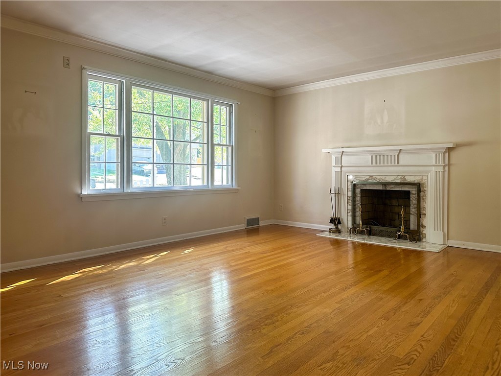 Niles City - Residential