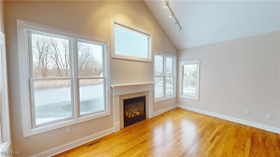 Lakes/Franklin Mills Condo - Residential