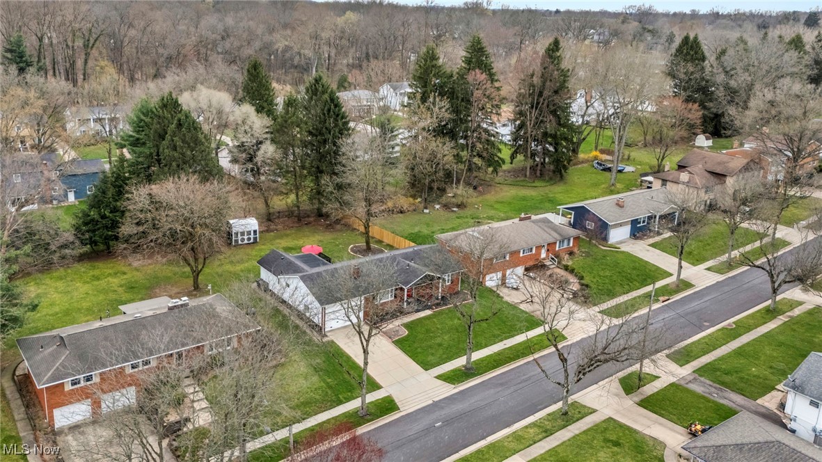 679 Garnette Road, Akron, Ohio image 42