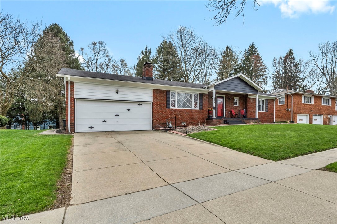 679 Garnette Road, Akron, Ohio image 45