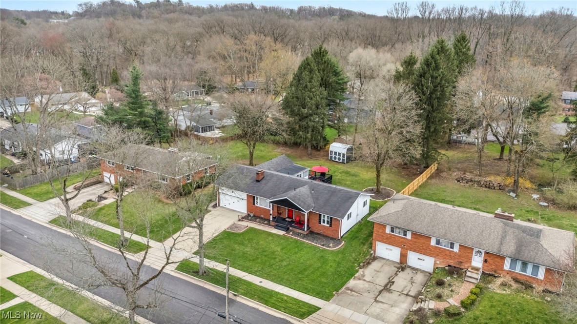 679 Garnette Road, Akron, Ohio image 44