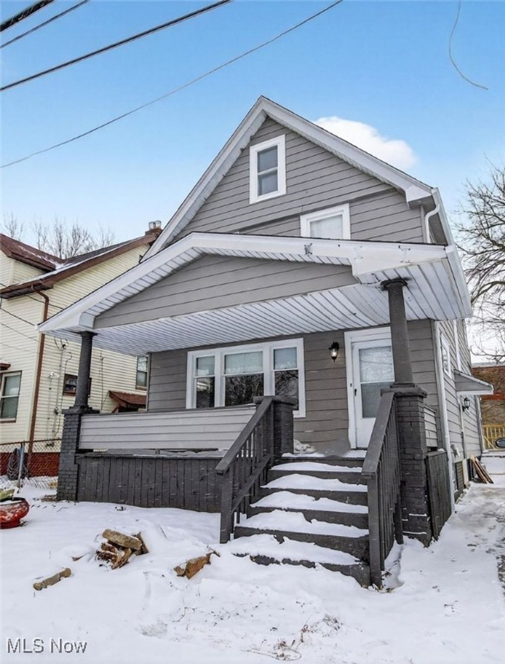 Photo of 2411 Garden Avenue, Cleveland, OH 44109 (MLS # 5183502)