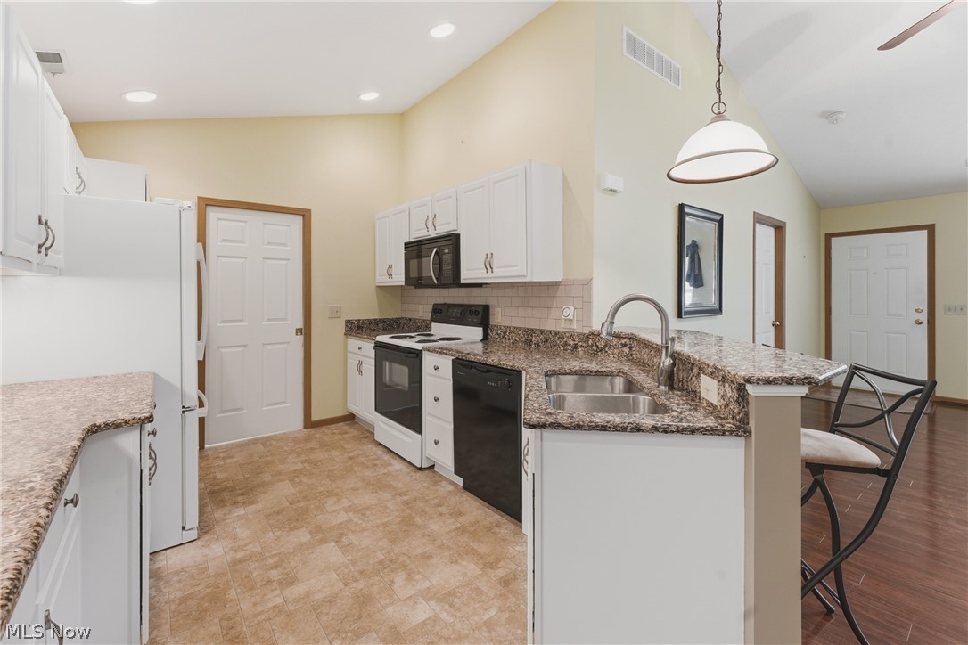 Pebble Chase Condos - Residential
