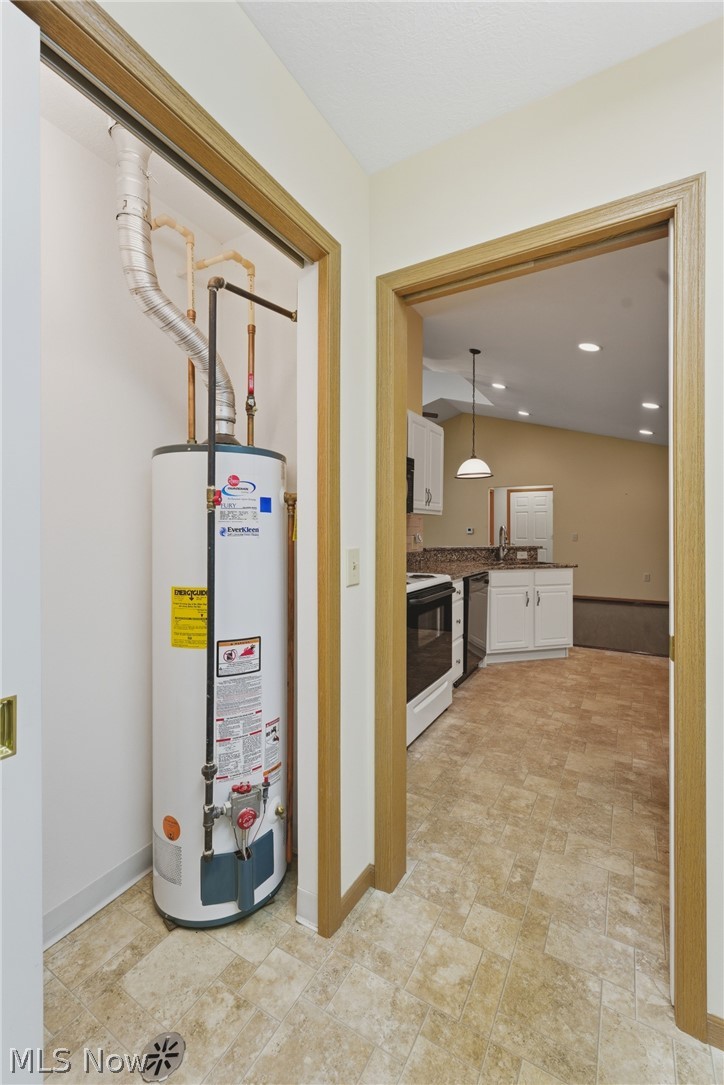 Pebble Chase Condos - Residential