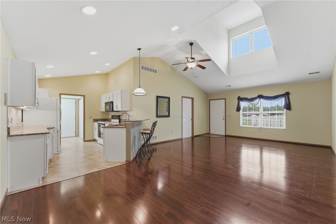 Pebble Chase Condos - Residential