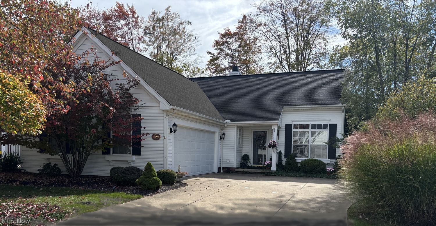 Photo 1 of 27 — 12193 Nutmeg Lane, North Royalton, OH 44133