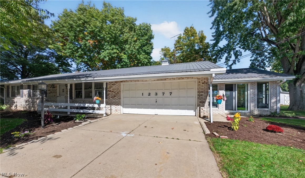 12377 Weygandt Street NW
