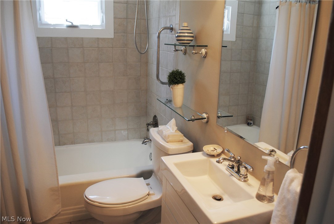 Avon Point Allotment - Residential