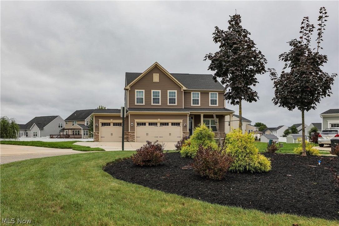 2183 Orchard Circle