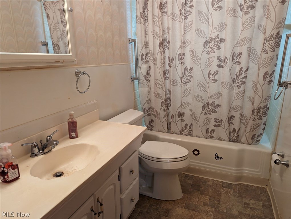 Wallace 01 - Residential