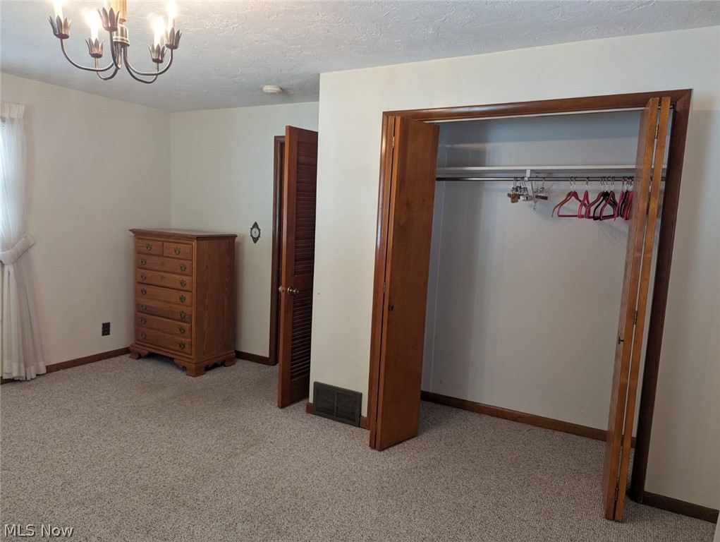 Wallace 01 - Residential