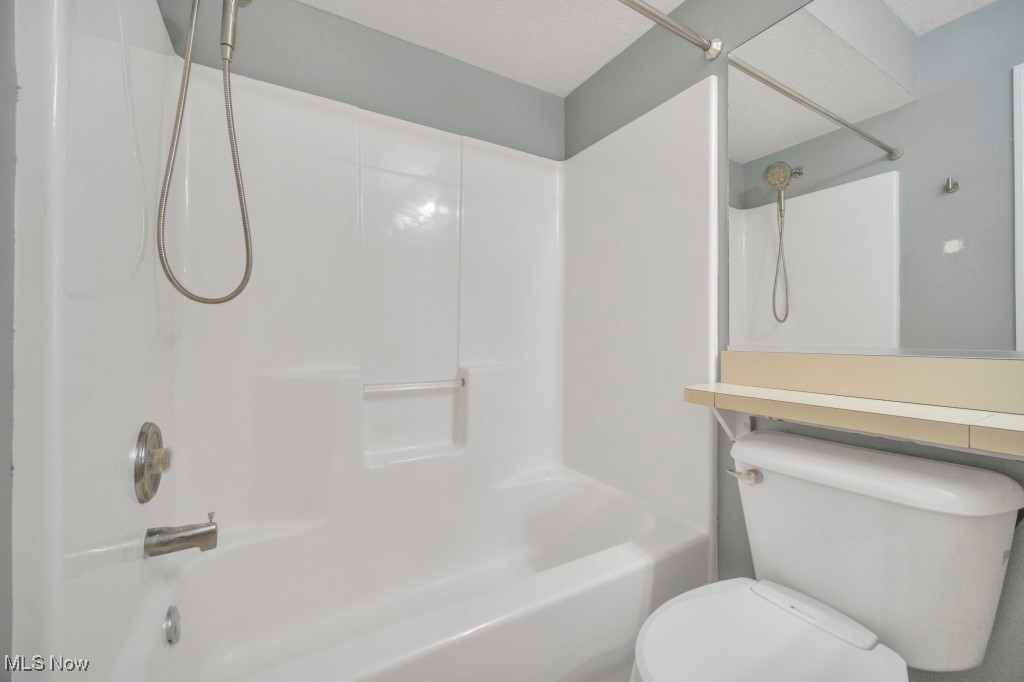 23322 Grist Mill Court #18C, Olmsted Falls, Ohio image 34