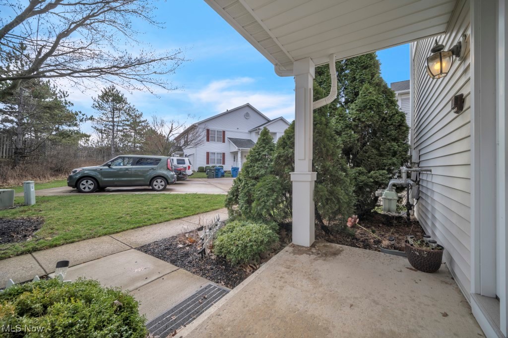 23322 Grist Mill Court #18C, Olmsted Falls, Ohio image 3