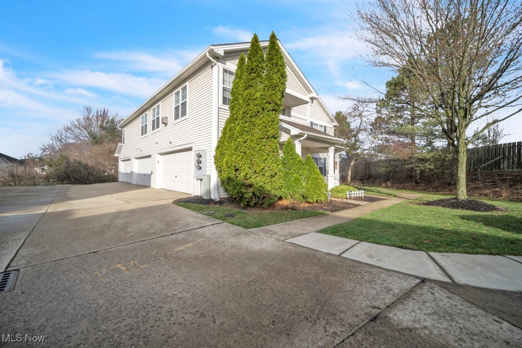23322 Grist Mill Court #18C, Olmsted Falls, Ohio image 5
