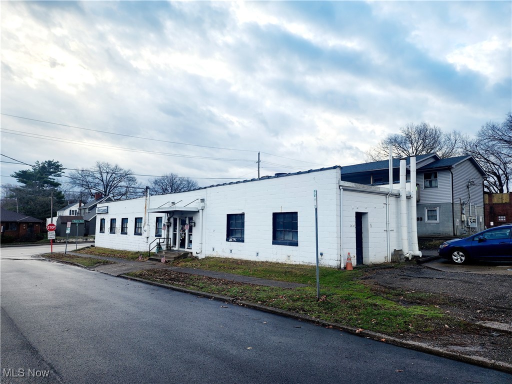 Maple Hill - Commercial Sale