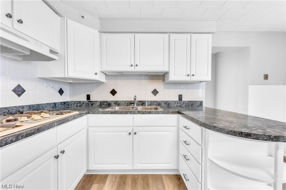 Krakow Sub - Residential Lease