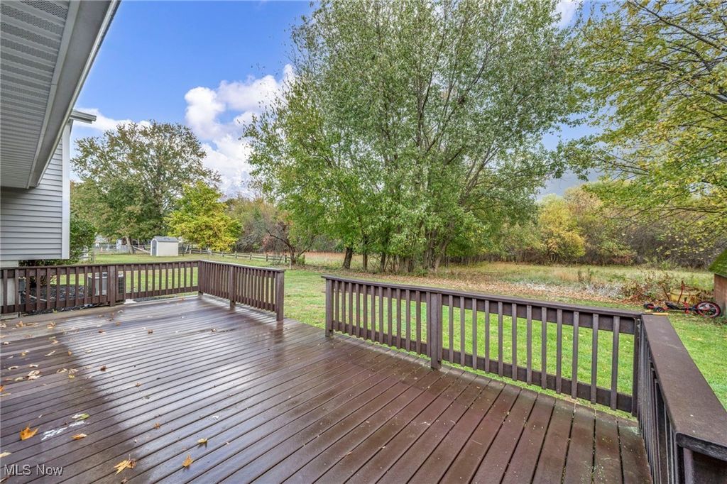 Photo of 65 Country Lane, Painesville Township, OH 44077 (MLS # 5167436)