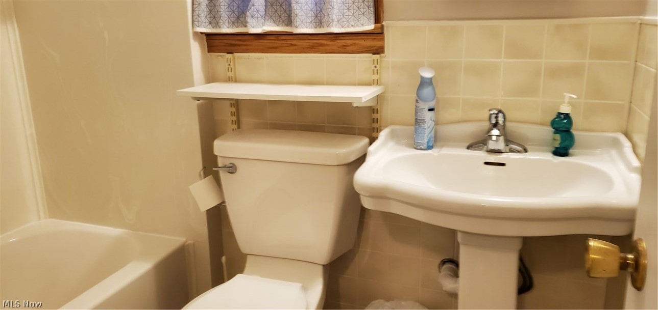 TR 4 Lot 6 S OF DR.310A - Residential