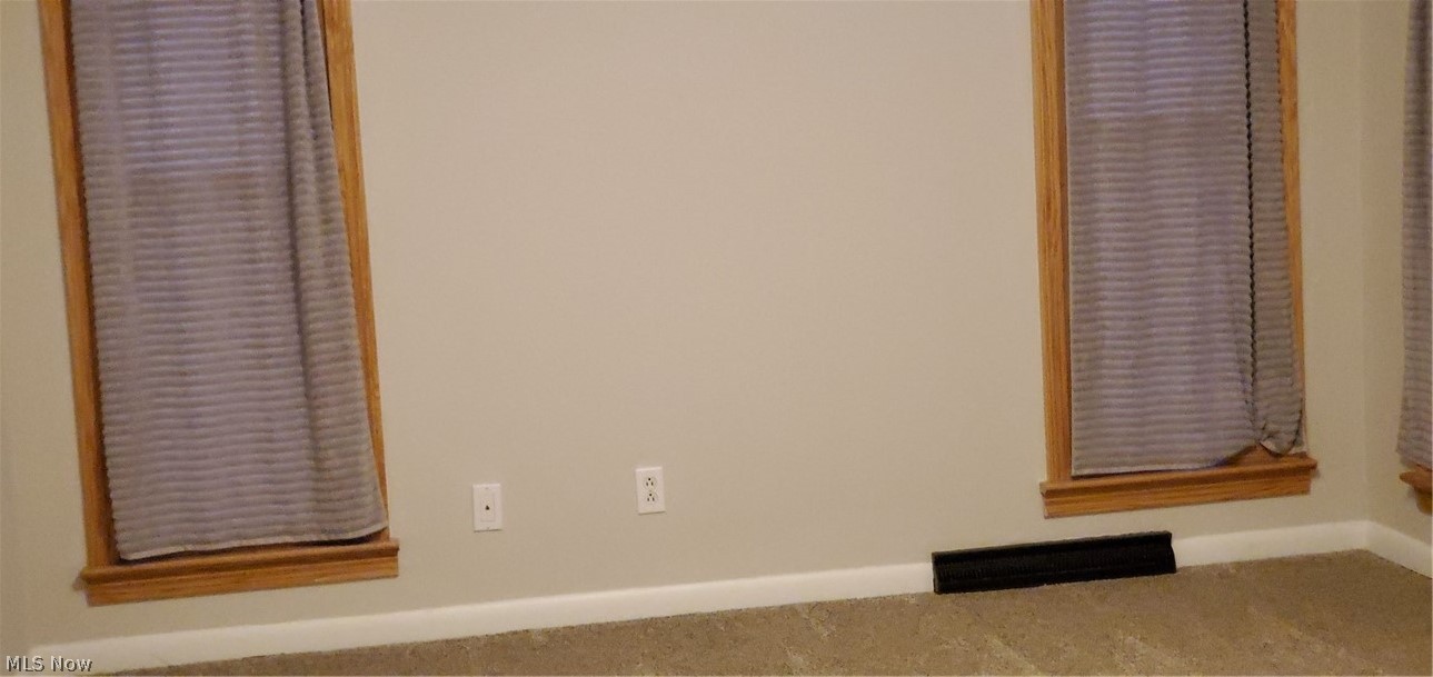 TR 4 Lot 6 S OF DR.310A - Residential