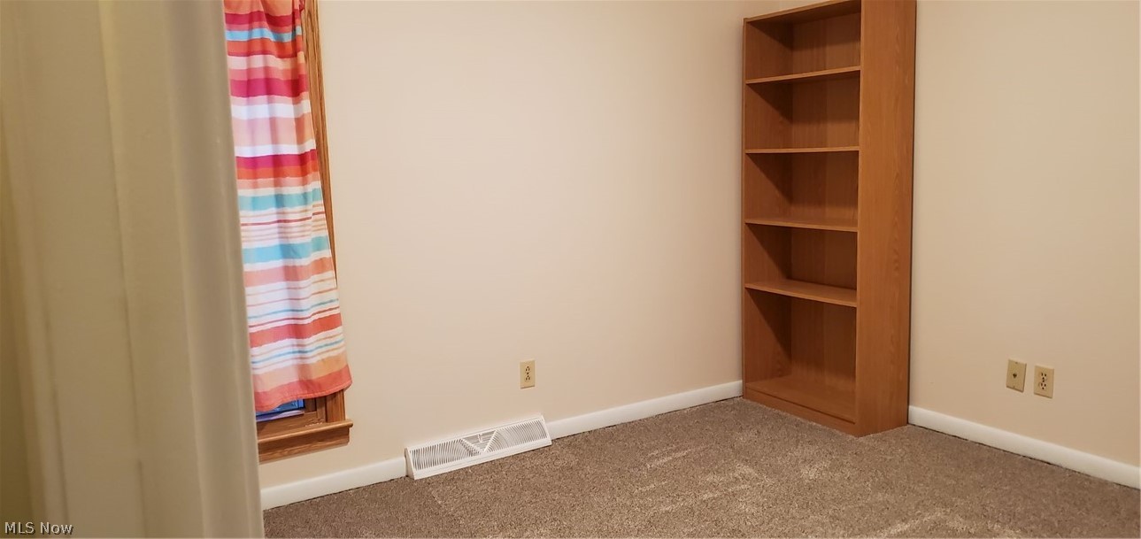 TR 4 Lot 6 S OF DR.310A - Residential