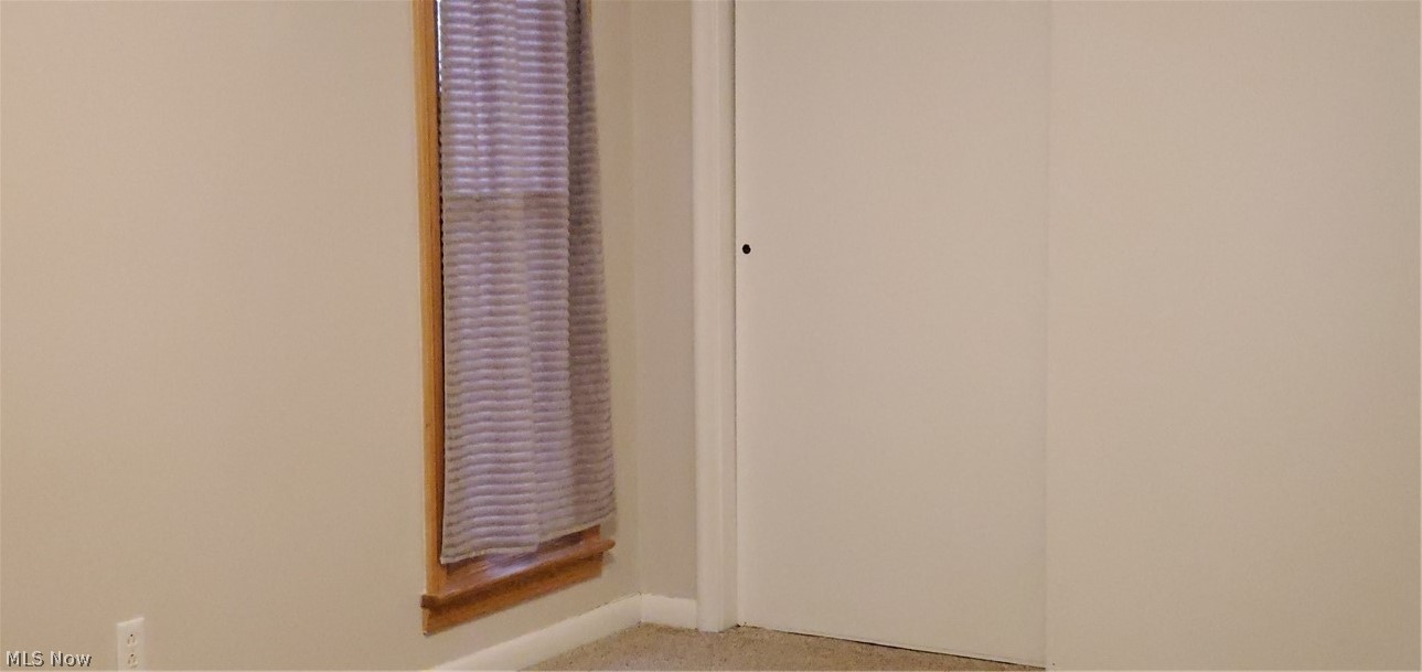 TR 4 Lot 6 S OF DR.310A - Residential