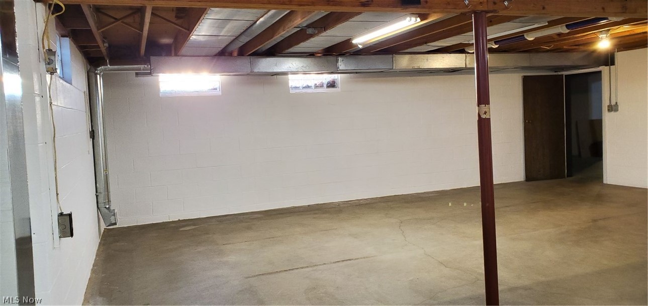 TR 4 Lot 6 S OF DR.310A - Residential