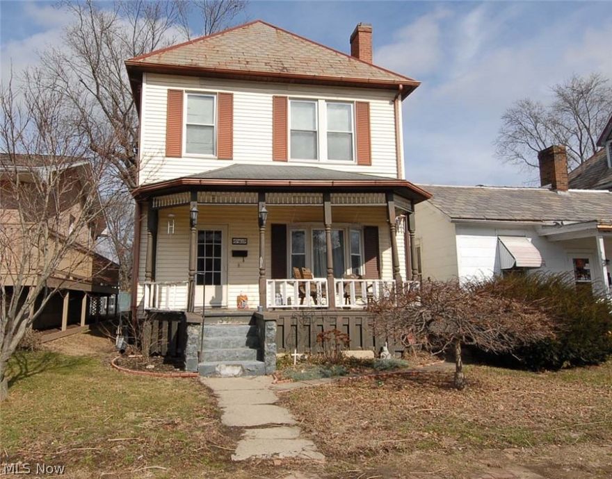 Two story home with 3 spacious bedrooms and 1 full bath. Full unfinished basement. Close to hospital and easy access to interstate 70. Three beautiful fireplaces. Gorgeous original woodwork, high ceilings and updated windows. Refrigerator, stove and washer and dryer stay with the home.