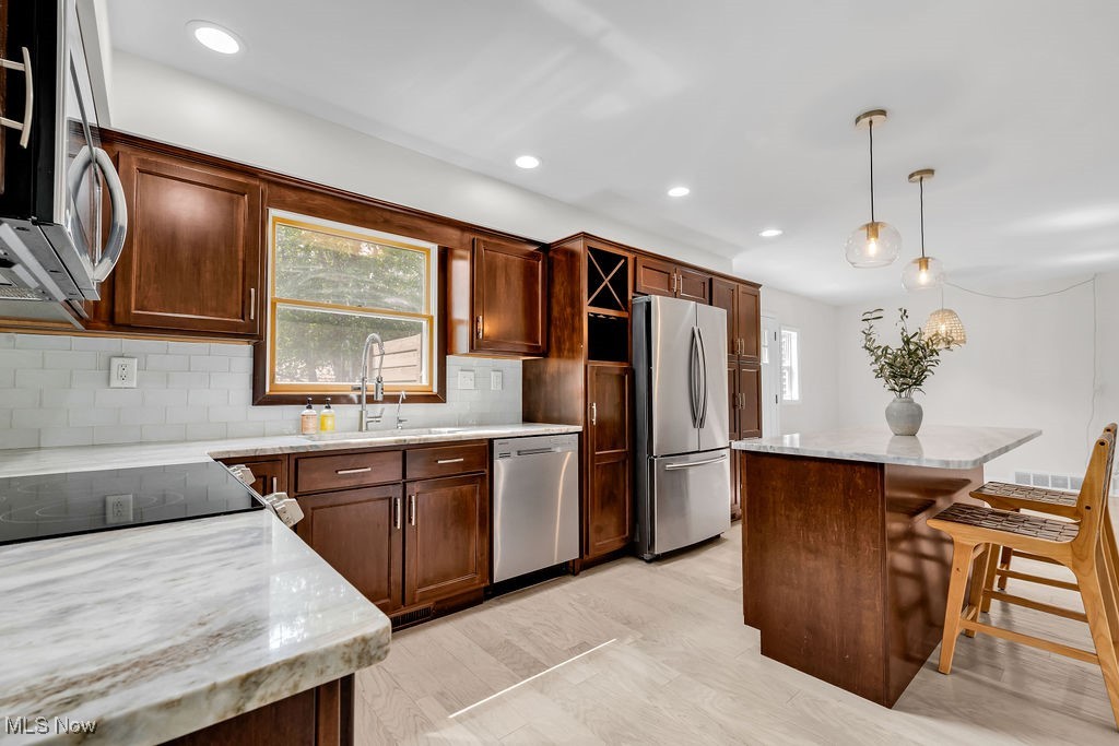 2753 Country Mdws Condo - Residential