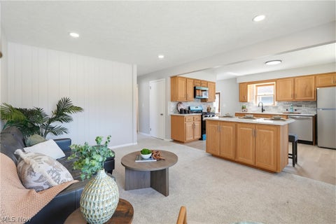 Tiny photo for 517 Fulmer Avenue, Akron, OH 44312 (MLS # 5240086)