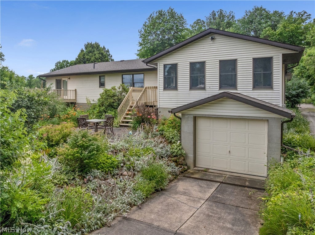 1835 Lynn Road