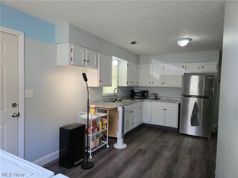 Tiny photo for 1022 Merton Avenue, Akron, OH 44306 (MLS # 5221121)